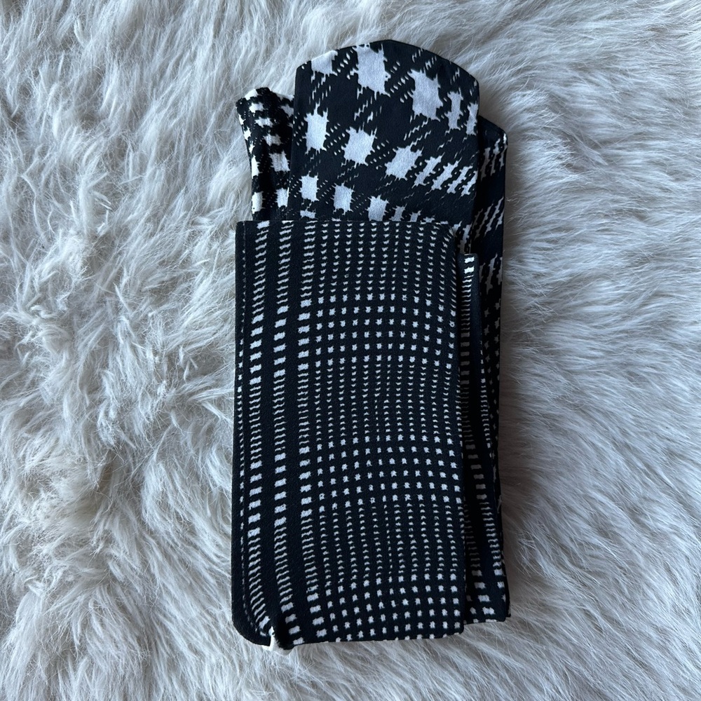 Burberry Black and White Patterned  Tights new without tags Small